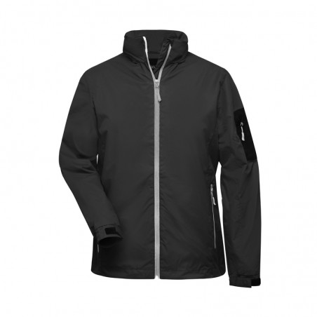 Casual, functional outdoor jacket