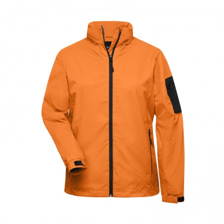 Casual, functional outdoor jacket