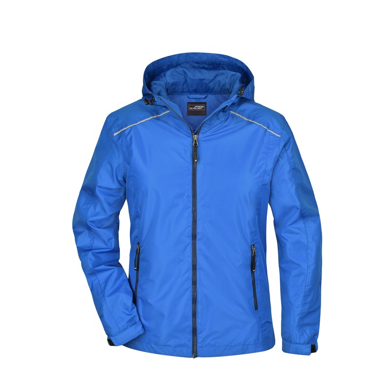 Casual, functional outdoor jacket