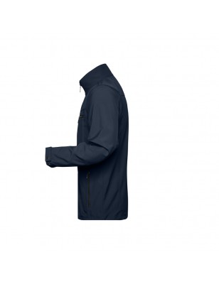 Softshell jacket with water repellent surface