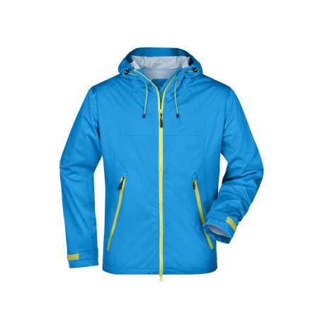 Ultra-light softshell jacket for extreme weather conditions