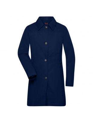 Casual short coat for business, travel and leisure