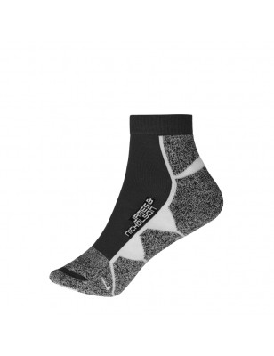 Functional, short sports socks for ladies and men