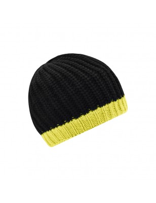 Knitted hat with contrasting border