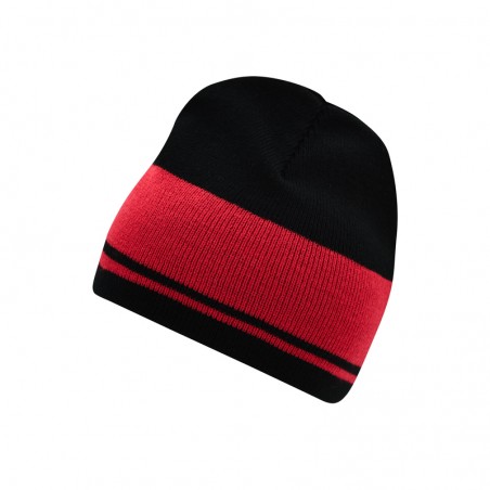 Classic knitted beanie with contrasting stripes