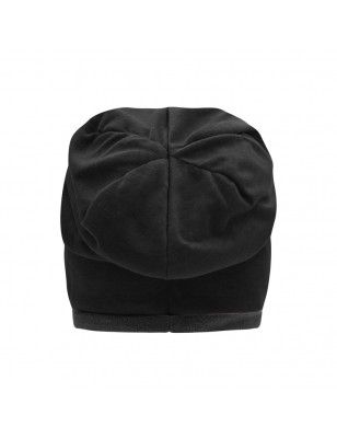 Casual beanie with fleece border in contrasting colour