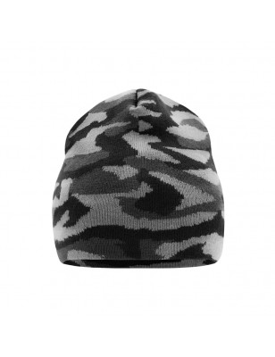 Classic knitted beanie in fashionable camouflage design