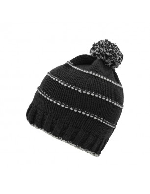 Knitted beanie made of recycled polyester