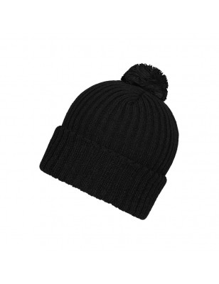 Trendy pompon cap in a lot of colours