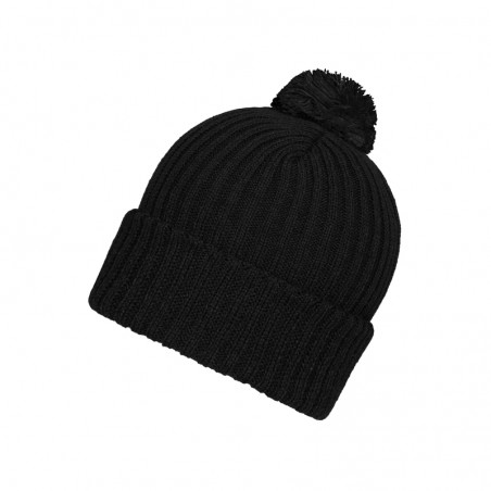 Trendy pompon cap in a lot of colours