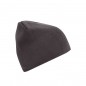 Slim-fitting knitted cap without brim