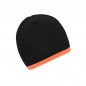 Tight-fitting knitted cap without brim