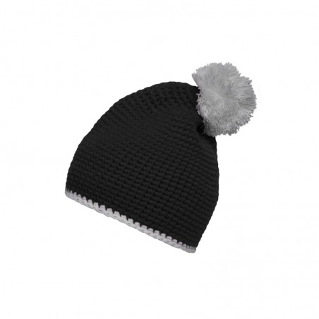 Crocheted hat with contrasting border and pompon