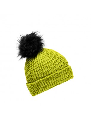 Casual beanie with extra large pompon