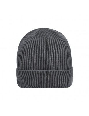 Attractive beanie with brim