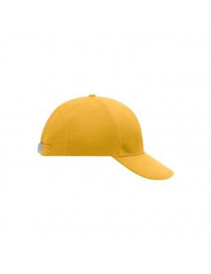 Classic cap with laminated front panels