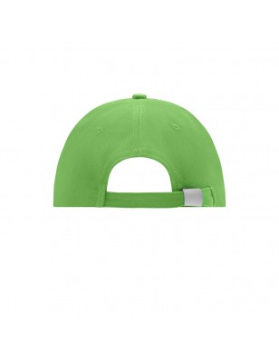 Classic cap with laminated front panels