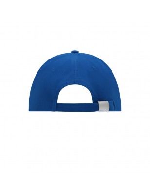 Classic cap with laminated front panels