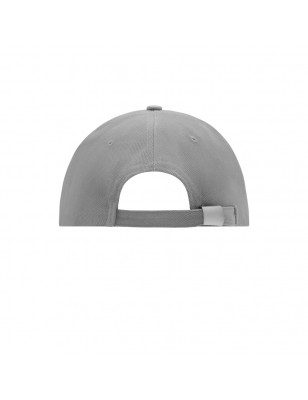 Classic 6 panel cap with close-fitting front panels