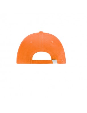 6 panel cap with special three-coloured sandwich