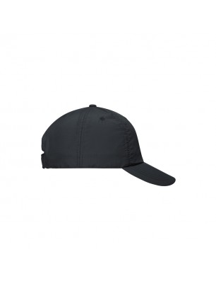 Functional 6 panel cap made of Coolmax® extreme