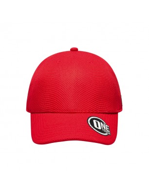 High-quality cap with seamless, pre-formed crown