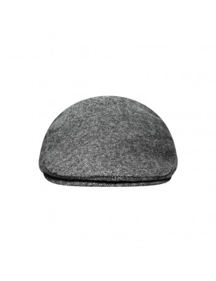 Flat beanie with concealed peak