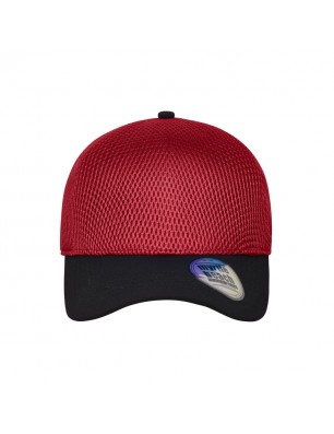 High-quality cap with seamless, pre-formed crown