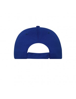 Sporty 6 panel cap made of soft mesh