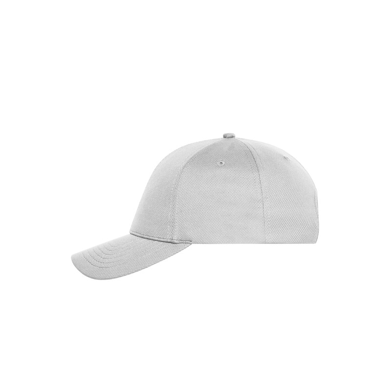 Sporty 6 panel cap made of soft mesh