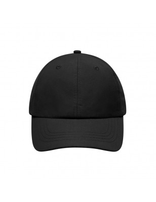 Sporty 8 panel cap made of soft microfibre