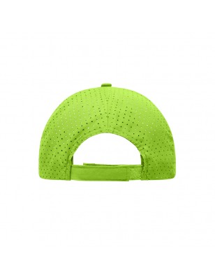 Sporty 8 panel cap made of soft microfibre