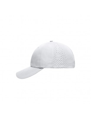 Sporty 8 panel cap made of soft microfibre