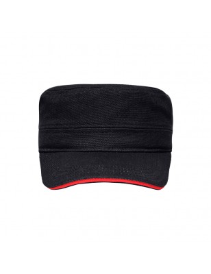 Sandwich cap in military style made of durable cotton canvas