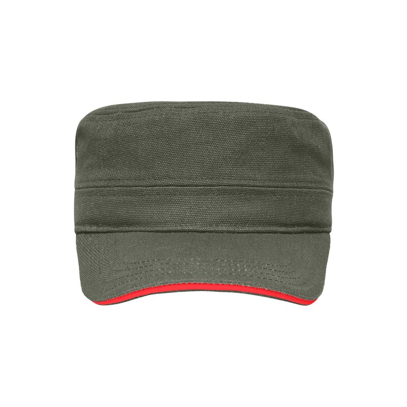 Sandwich cap in military style made of durable cotton canvas