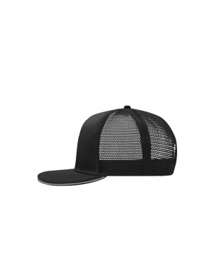 Stylish mesh cap with sandwich