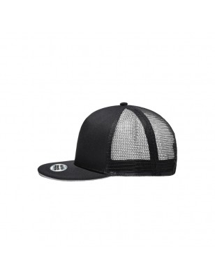 Stylish mesh cap with sandwich