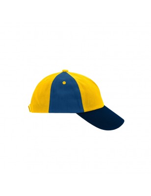 Trendy children's cap with a large peak