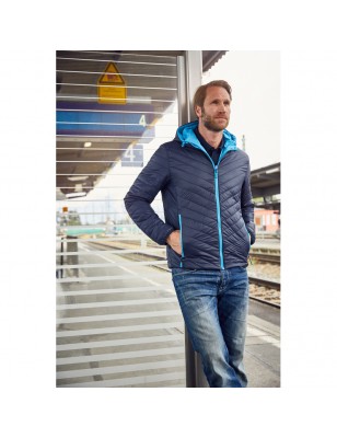 Light reversible jacket with DuPont SoronaŽ padding