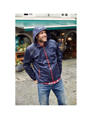 Casual, functional outdoor jacket