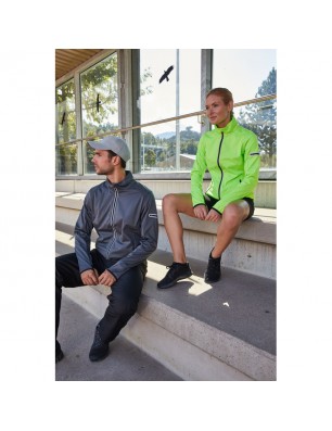 Functional softshell jacket for sports, leisure and promotion