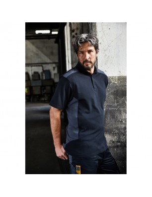 Durable, easy care polo shirt with contrasting insets