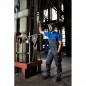 Specialized workwear pants with bib, with functional details and flexibly adjustable elastic waistband