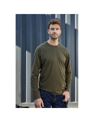 Durable and easy-care long-sleeved T-shirt