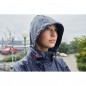 Practical unisex rain jacket to draw over, versatile