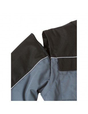 Durable, padded jacket with detachable sleeves