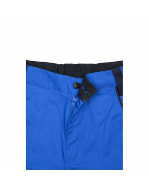 Specialized work shorts with functional details