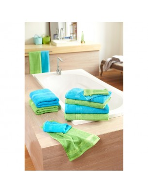 Hand towel made of soft terry fabric