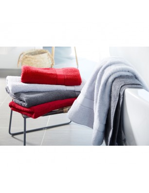 Bath towel in fashionable design