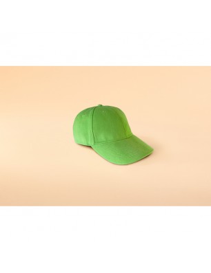 High-quality 6 panel cap with light lamination - easy to